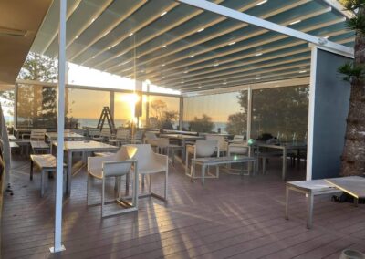 Perth patio with retractable roofing system