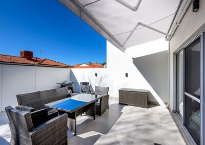 retractable roof installation Perth