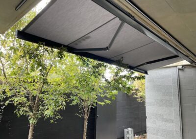retractable awnings for patios