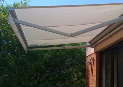 motorised retractable roof Perth